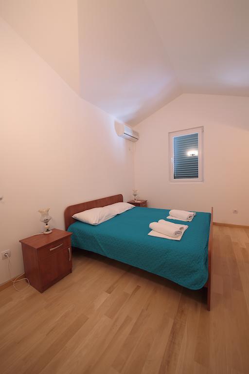 Guest House Zenovic Petrovac Szoba fotó