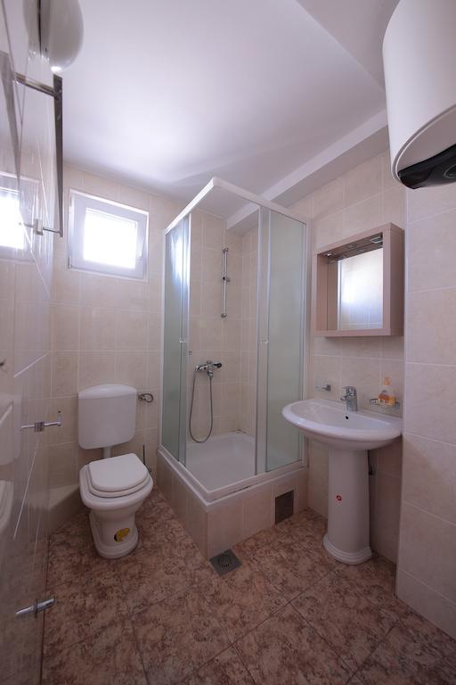 Guest House Zenovic Petrovac Szoba fotó